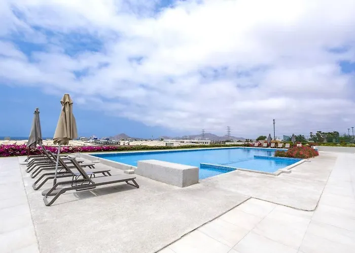 Hermosa Vista Al Arco De Cabo *